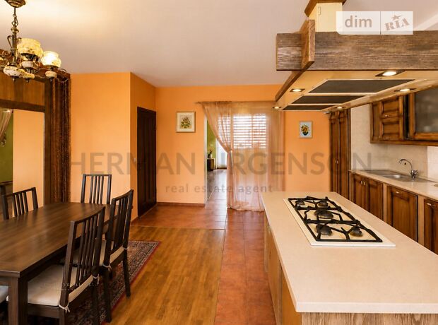 3-кімн. квартира, 140 м², вул. Климпуша фото 2