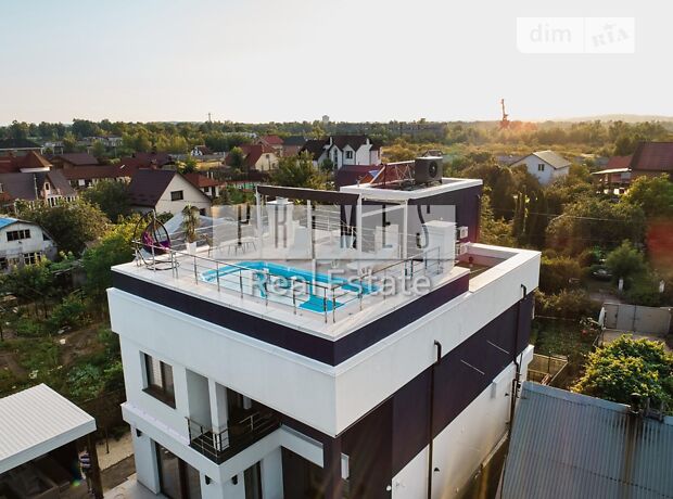 Будинок, 200 м², вул. Острівна