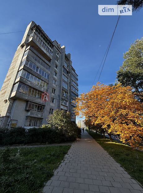 2-кімн. квартира, 83 м², вул. Липова алея