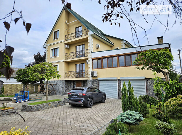Будинок, 380,1 м², вул. Лисенка