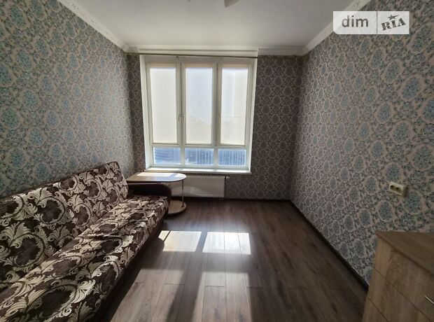 2-кімн. квартира, 49 м², просп. Академіка Глушкова фото 3