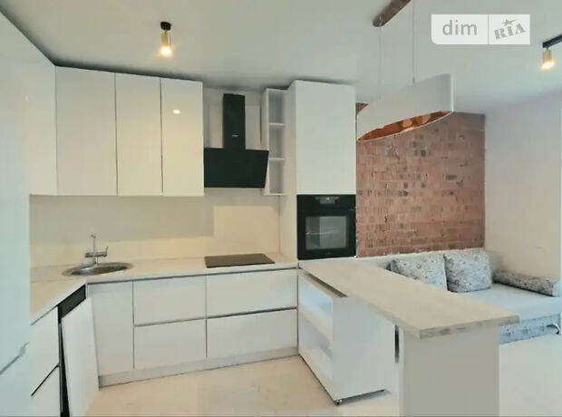 2-кімн. квартира, 78 м², бул. Слави
