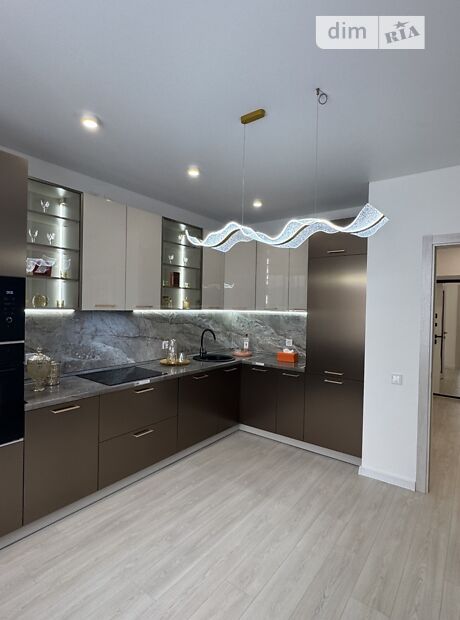 2-кімн. квартира, 67 м², вул. Андрія Шептицького