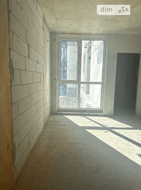 2-кімн. квартира, 66 м², вул. Хоткевича Гната фото 3