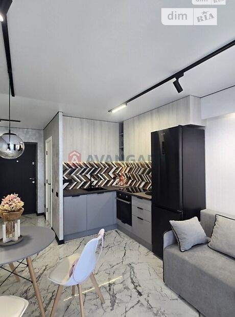 2-кімн. квартира, 72 м², вул. Гніздовського фото 3