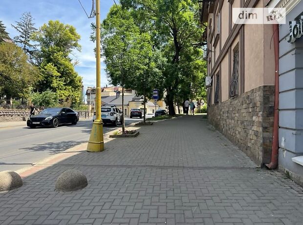 Комерційне приміщення, 41,5 м², вул. Собранецька