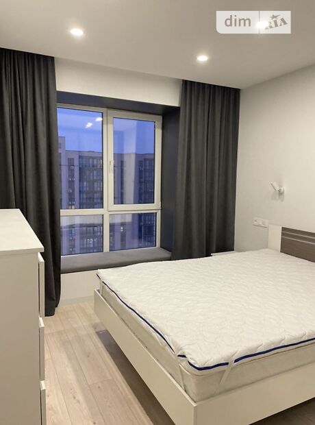 2-кімн. квартира, 50 м², вул. Набережна Перемоги