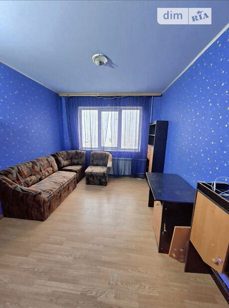 3-кімн. квартира, 71,6 м², просп. Червоної Калини(Маяковського Володимира)