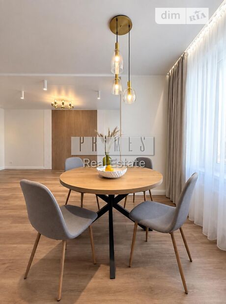 2-кімн. квартира, 70 м², вул. Академіка Заболотного