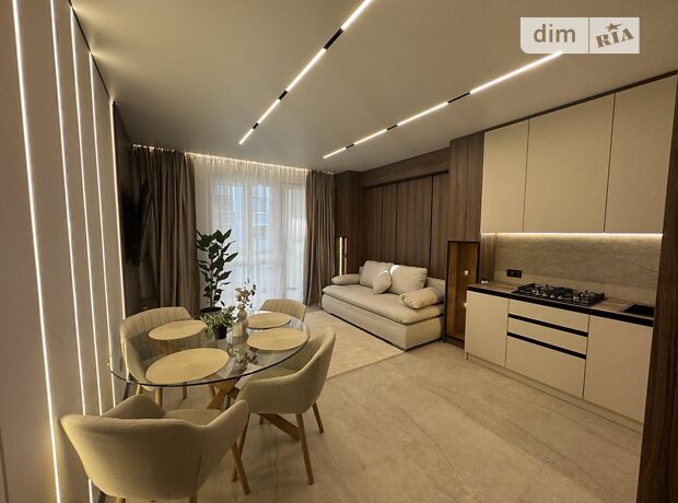 2-кімн. квартира, 71,2 м², вул. Угорська