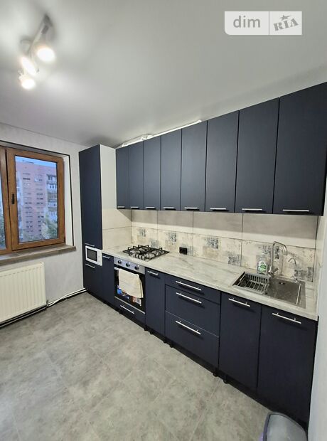 1-кімн. квартира, 36 м², вул. Чорновола
