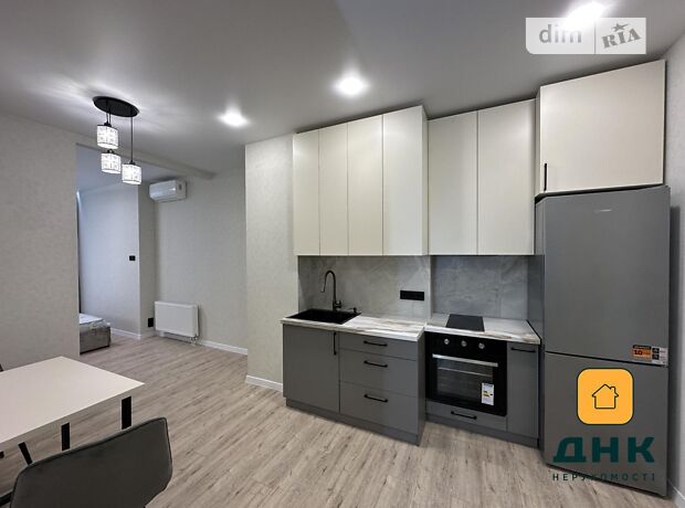 1-кімн. квартира, 33 м², Фонтанська дор.
