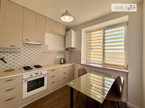 1-кімн. квартира, 40,8 м², вул. Пулюя Івана