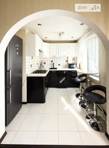 1-кімн. квартира, 45 м², вул. Андрія Малишка