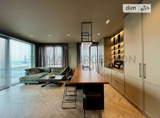 2-кімн. квартира, 90 м², вул. Мальовнича