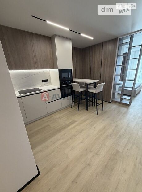 1-кімн. квартира, 44 м², вул. Володимира Великого