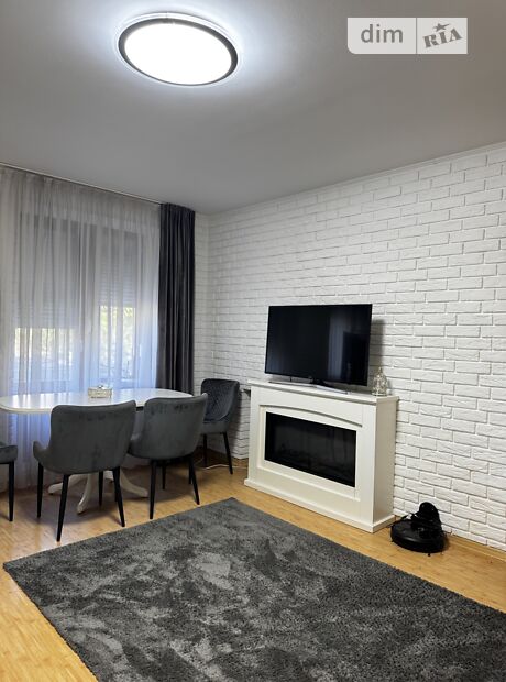 3-кімн. квартира, 82 м², вул. Капушанська(Перемоги)