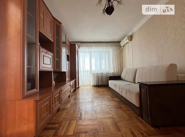 2-кімн. квартира, 50 м², вул. Артура Савельєва(Черняховського)