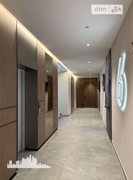 2-кімн. квартира, 69 м², вул. Легоцького