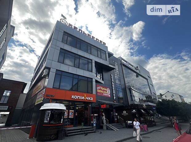 Комерційне приміщення, 1000 м², вул. Тичини