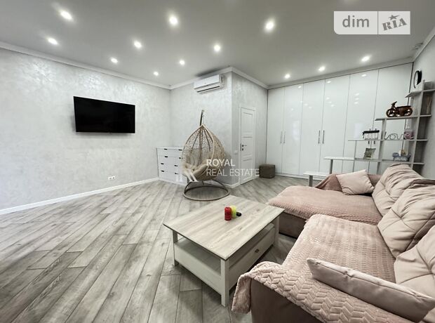 1-кімн. квартира, 57,1 м², вул. Золотоустівська