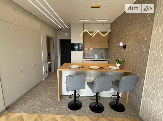 1-кімн. квартира, 50 м², пров. Ужгородський