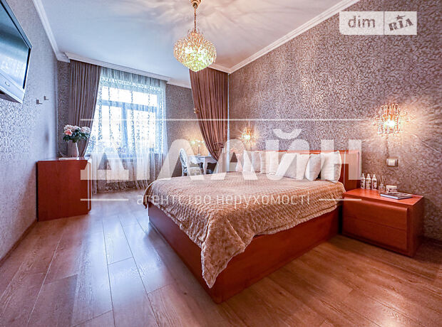 2-кімн. квартира, 108,2 м², вул. Розваги фото 2