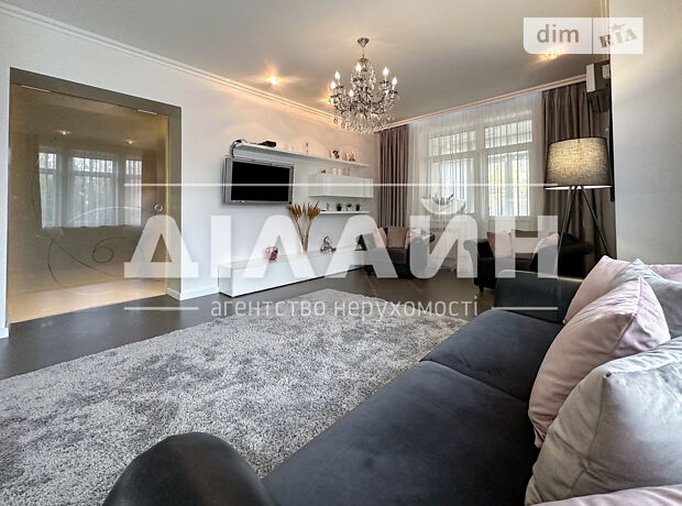 2-кімн. квартира, 108,2 м², вул. Розваги фото 3