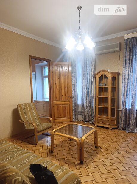 3-кімн. квартира, 58 м², вул. Мала Арнаутська