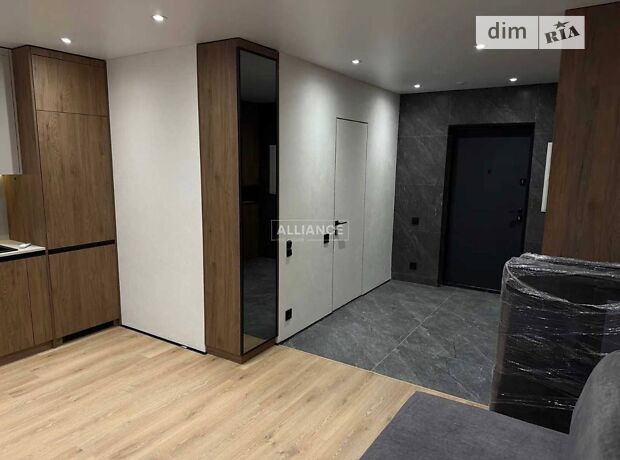 1-кімн. квартира, 40 м², вул. Левицького Романа