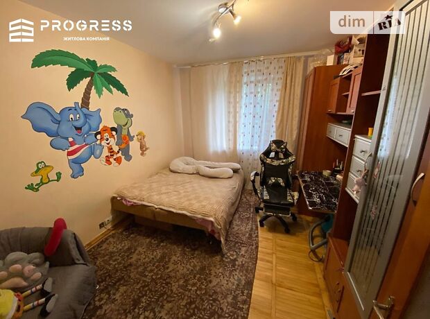 3-кімн. квартира, 71,2 м², вул. Івасюка