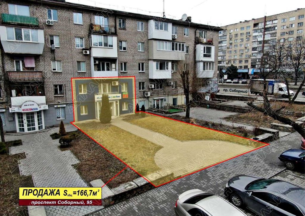 Двоповерхове приміщення на просп. Соборному