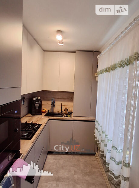 3-кімн. квартира, 65 м², вул. Лисенка