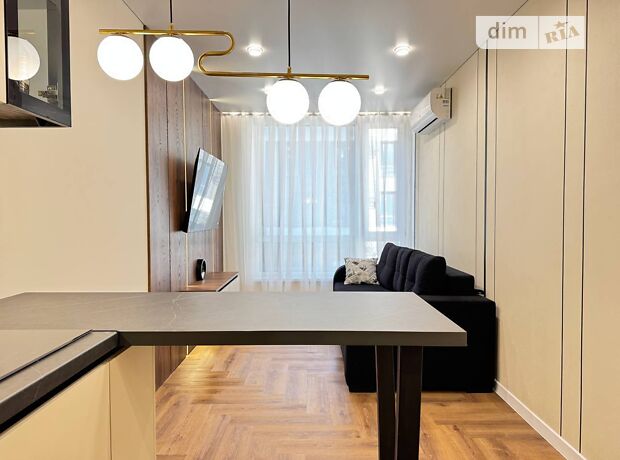 2-кімн. квартира, 57 м², вул. Юліана Пелеша(Крайківського)