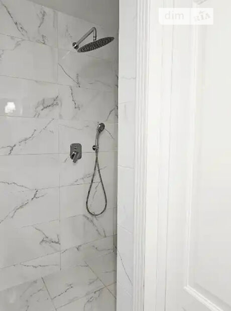 3-кімн. квартира, 70 м², вул. Левка Лук’яненка