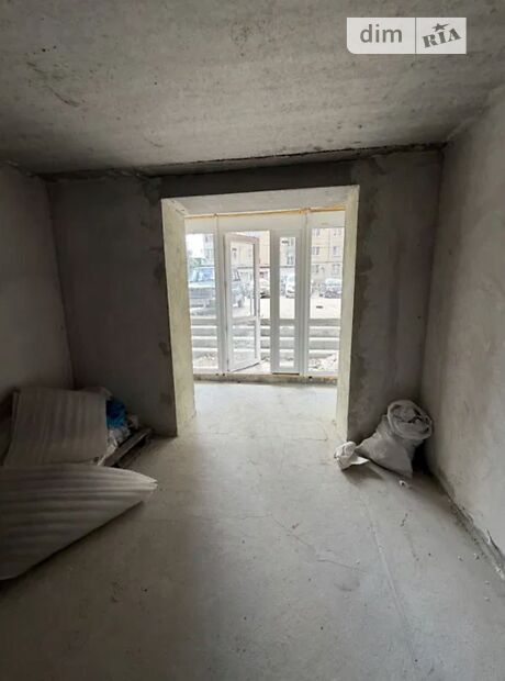 Комерційне приміщення, 26,5 м², вул. Антонича