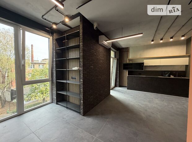 1-кімн. квартира, 35,2 м², вул. Загорська фото 3