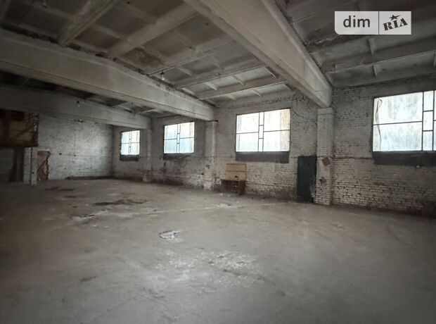 Комерційне приміщення, 350 м², вул. Садова