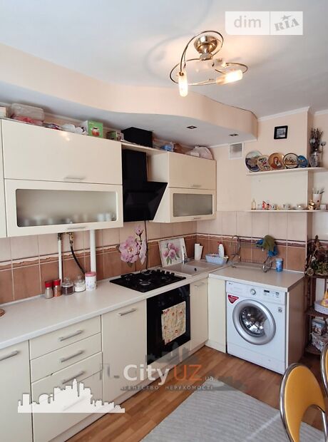 4-кімн. квартира, 76,2 м², вул. Олексія Бестужева - Рюміна
