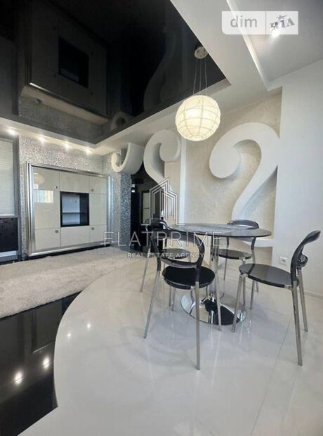 2-кімн. квартира, 77 м², вул. Василя Касіяна фото 3