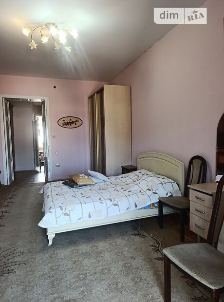2-кімн. квартира, 55 м², вул. Олексія Маркевича фото 3