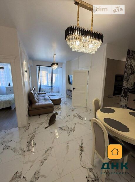 2-кімн. квартира, 83,5 м², вул. Генуезька