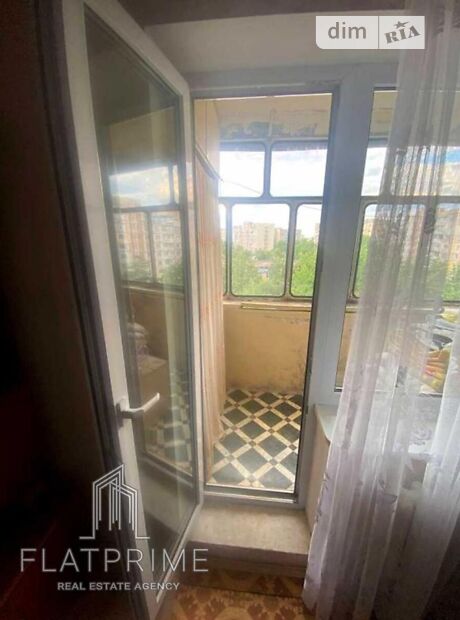 3-кімн. квартира, 74 м², вул. Рональда Рейгана(Теодора Драйзера)