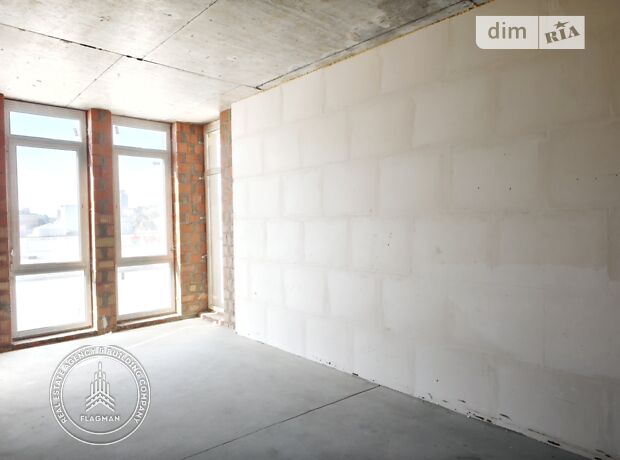 3-кімн. квартира, 104,3 м², просп. Космонавтів
