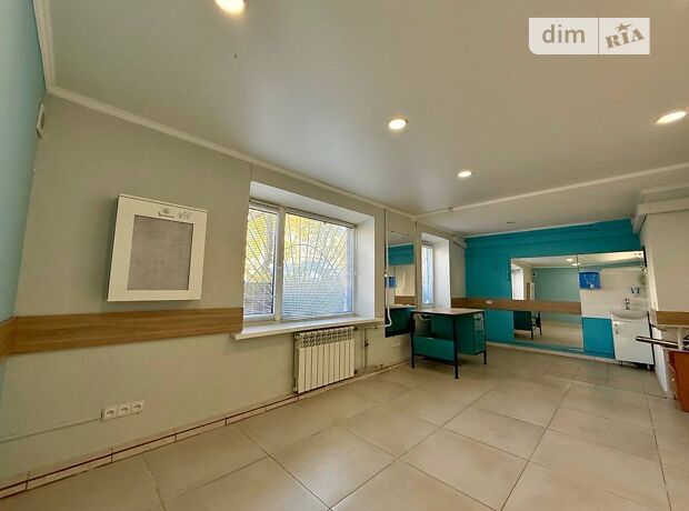 Офісне приміщення, 44 м², вул. Високовольтна