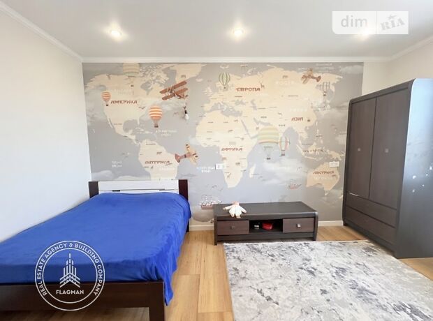 3-кімн. квартира, 74 м², вул. Академіка Янгеля