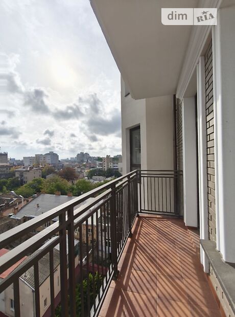 2-кімн. квартира, 74,5 м², вул. Бориса Літвака