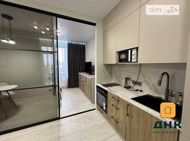 1-кімн. квартира, 28 м², Фонтанська дор.