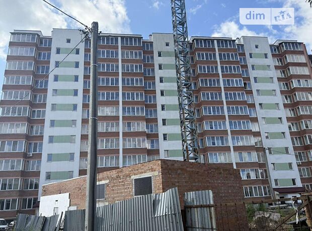 2-кімн. квартира, 69,6 м², вул. Антонича