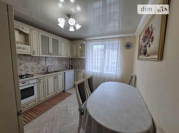 2-кімн. квартира, 60 м², вул. Миколаївська